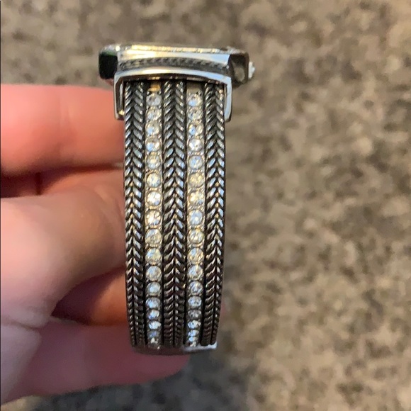 Watch - Picture 2 of 4